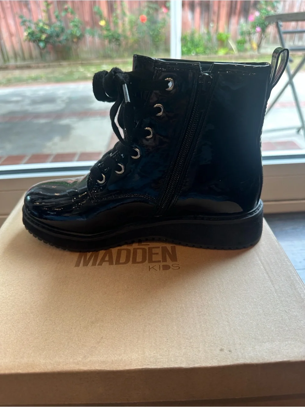 Limited Edition Steve Madden Kids Black Patent rainbow Embellished add-ons Boots